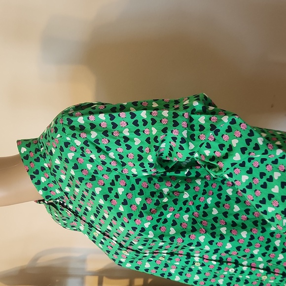 Talbots Petite Classic Button-Down Front Ladybug Print Shirt New With Tags - Picture 5 of 9